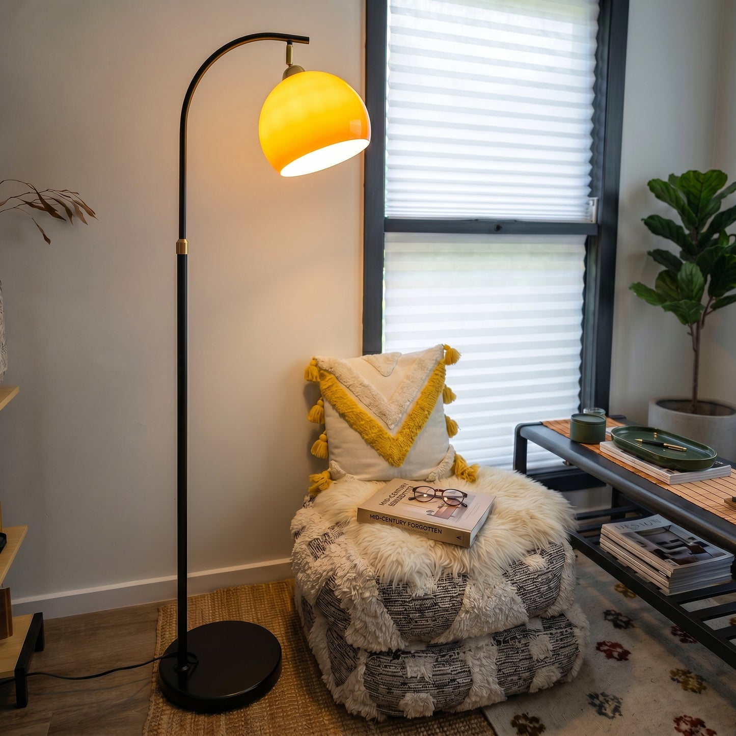 Aura Arc Bella Floor Lamp