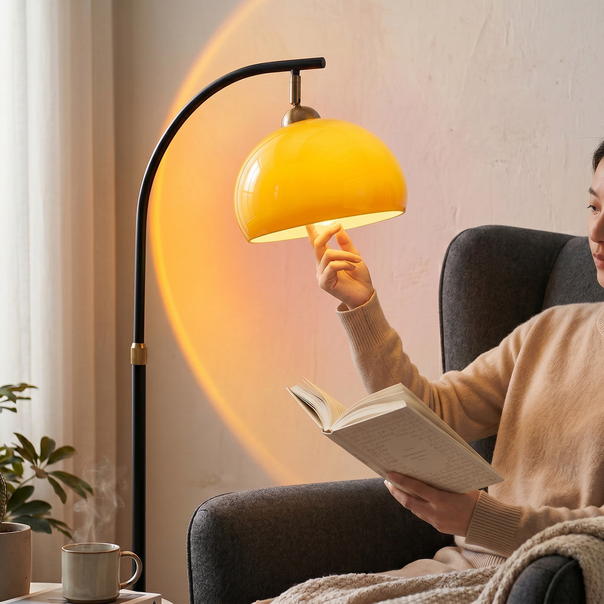 Aura Arc Bella Floor Lamp