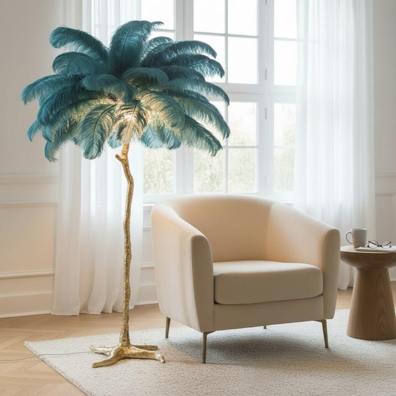 CharmeHaven™️ Luxury Ostrich Feather Lamp - Charme Haven